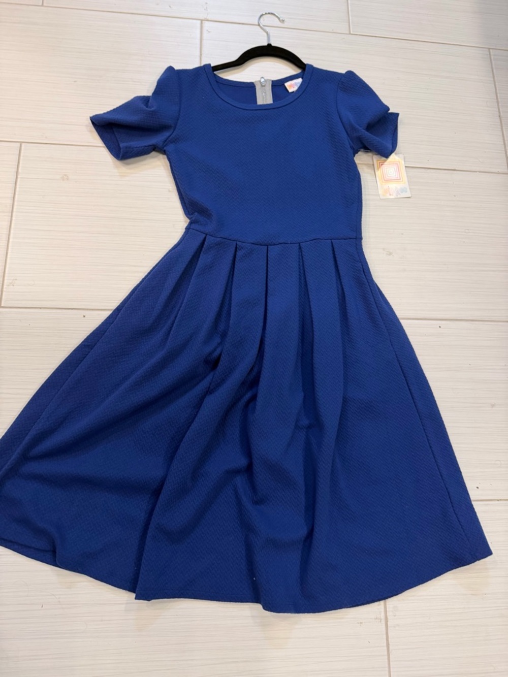 XS LuLaRoe Amelia dress